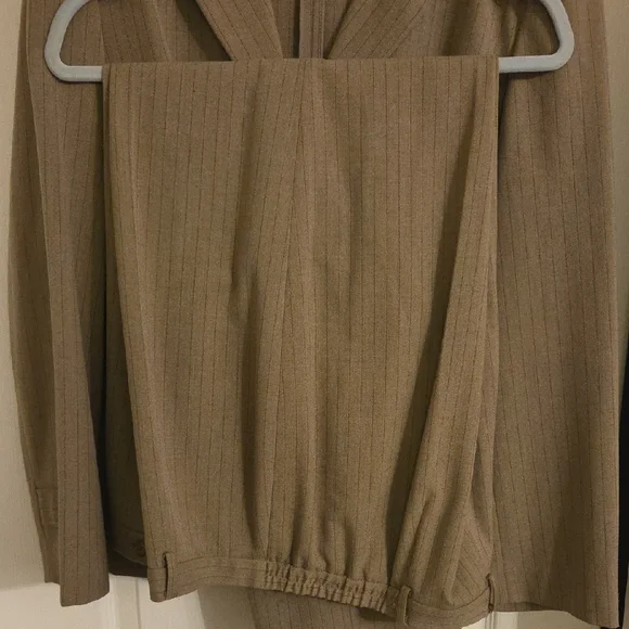 Rafaella Beige Women's Plus Size Suit - Picture 2 of 14